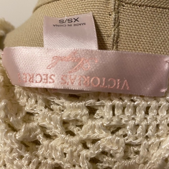Victoria’s Secret Angels Crochet Shrug - Picture 2 of 5